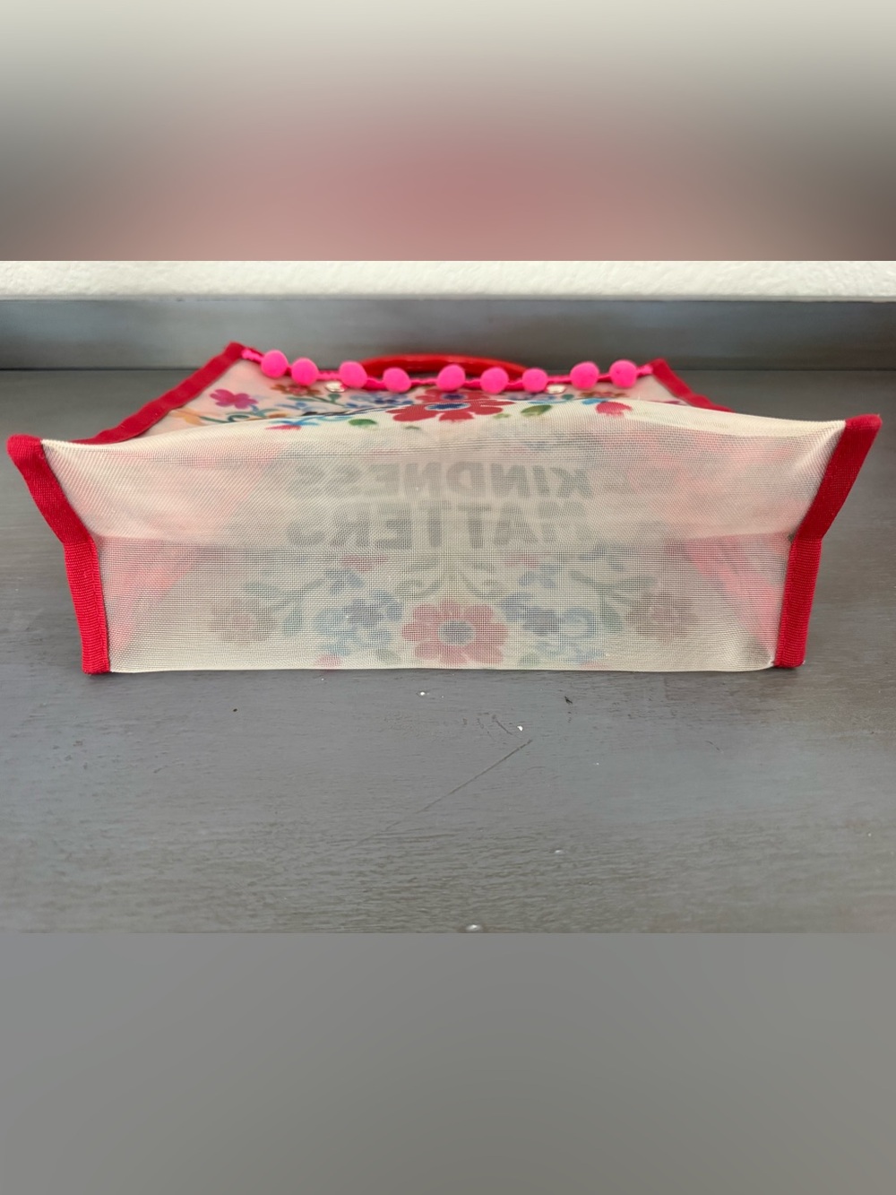 Kindness Matters Floral Mesh Tote Bag in Red and Pink - Picture 3 of 3